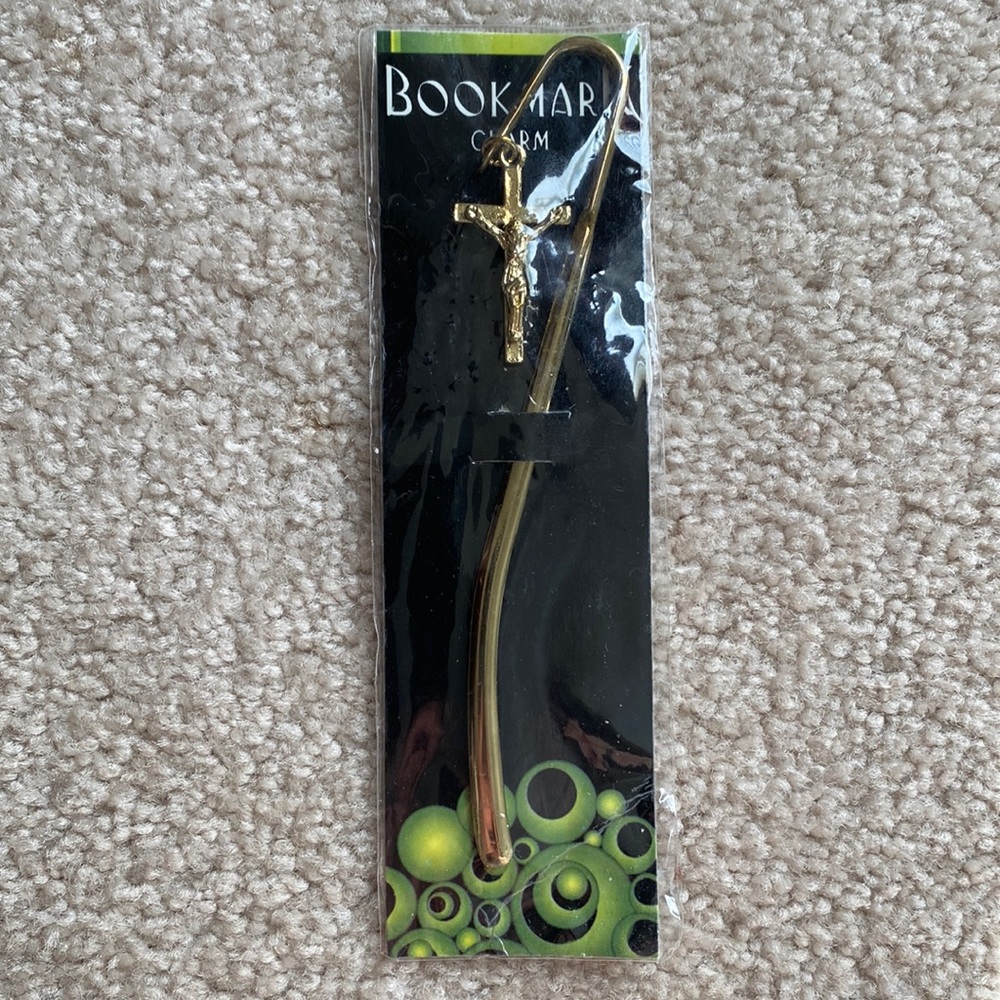 Gold Tone Cross Bookmark